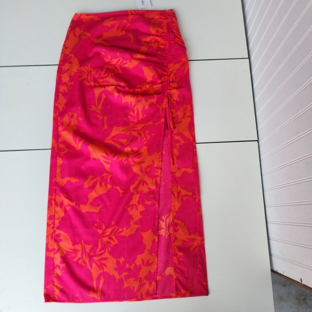 NWT $62 Ellen Anne Dawn Floral Rutched Maxi Skirt Slit Fushia Orange Tie Sz L